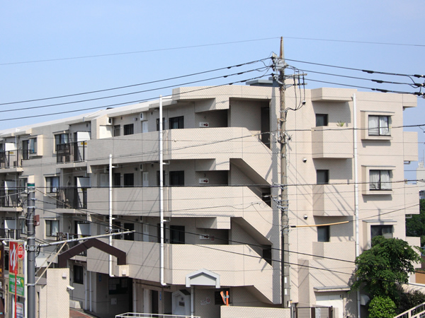 コスモ梶ヶ谷の外観