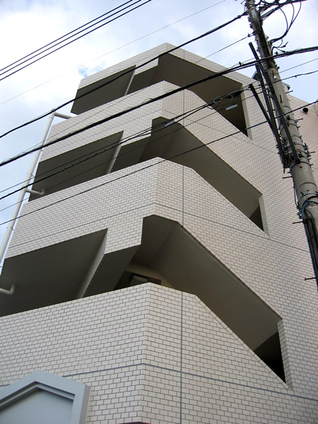 コスモ梶ヶ谷の外観