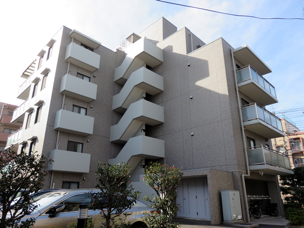 パロス大森鹿島の外観