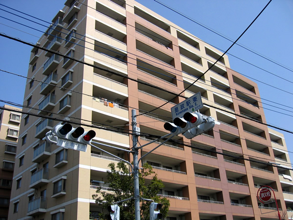 ライオンズガーデン府中是政の外観