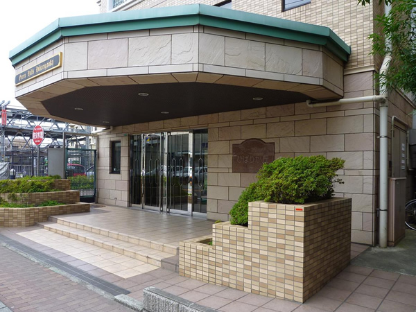 グリーンヒルズひばりが丘の外観