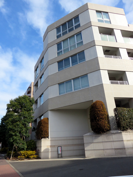 プラウド大森鹿島の外観