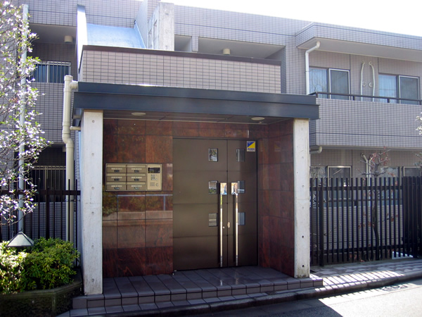 青葉台ガーデンハウスの外観