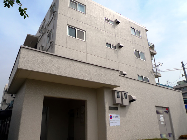 ユニライフ相模台の外観