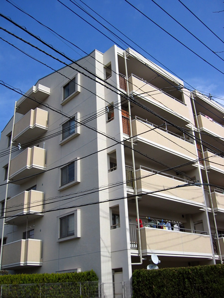 リステージアヴェージュの外観