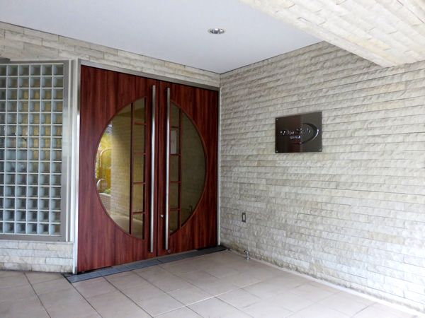 デュオスカーラ渋谷の外観