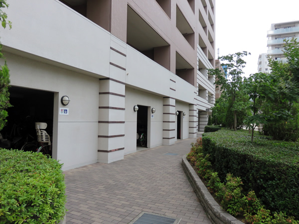 アデニウム新横浜の外観