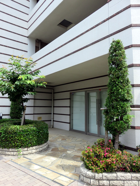 アデニウム新横浜の外観