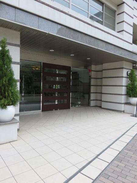 アデニウム新横浜の外観