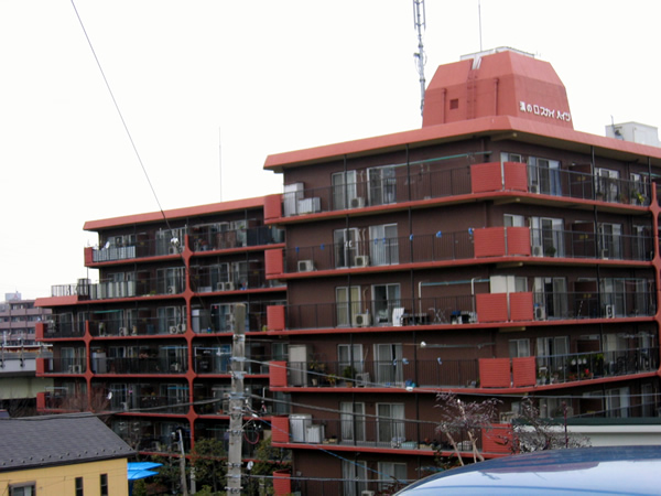 溝の口スカイハイツの外観