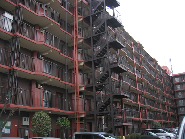 溝の口スカイハイツの外観