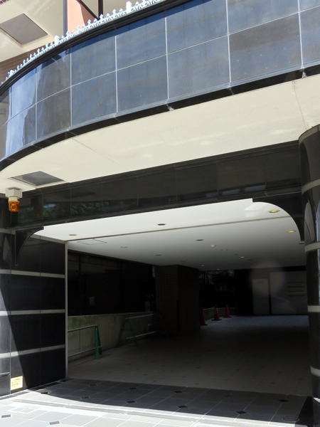 グリフィン新横浜6番館の外観