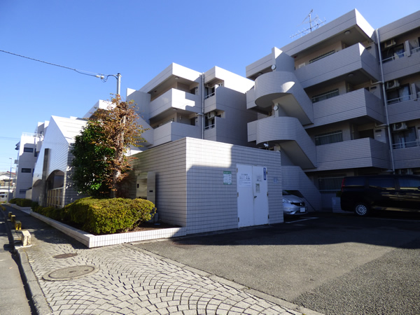 ライツ中央林間の外観