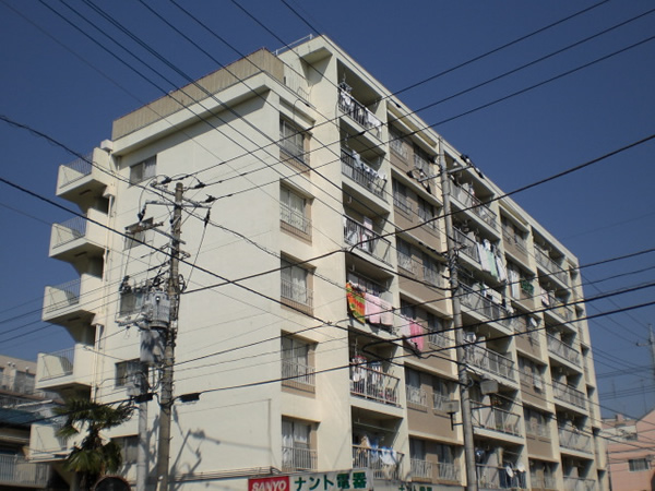 東急北しらとり台ドエリングの外観