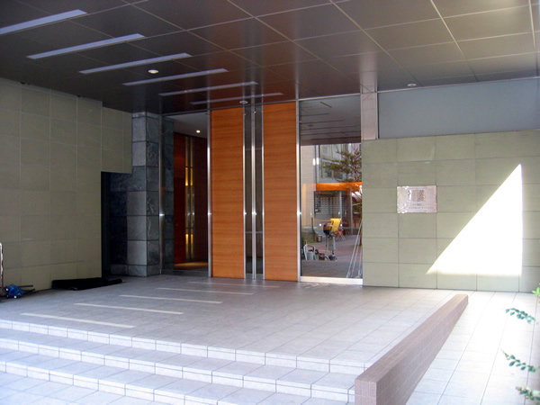 ライオンズプラザ港北ニュータウンの外観