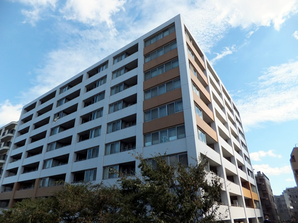 ライオンズプラザ港北ニュータウンの外観