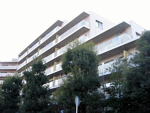 セパルレ中央林間７番館の外観