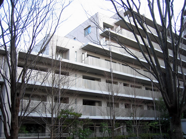 セパルレ中央林間７番館の外観