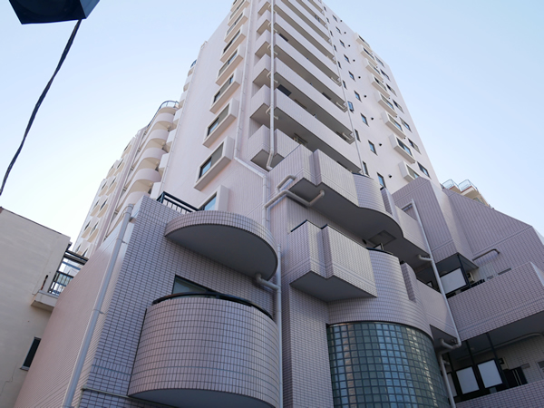 ライオンズプラザ平塚の外観