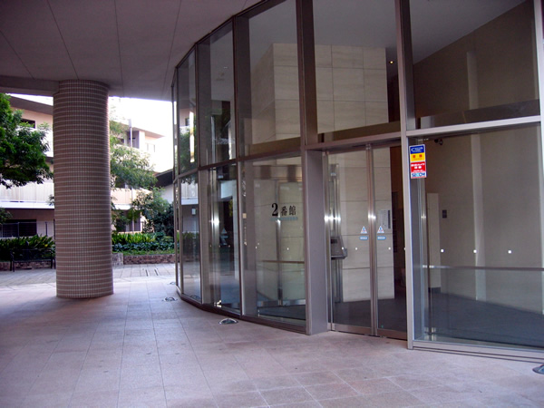 セパルレ中央林間２番館の外観