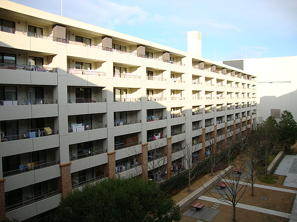 ベリスタ溝の口ウエストコートの外観