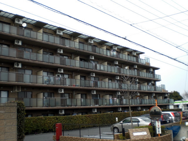 ガーデンハイツ藤が丘の外観