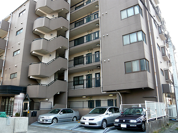 クオーレ相武台の外観