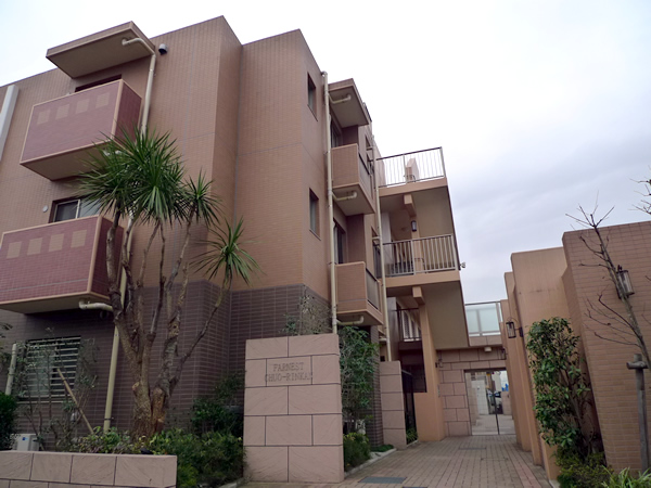 ファーネスト中央林間の外観