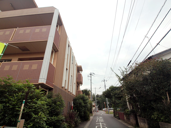 ファーネスト中央林間の外観