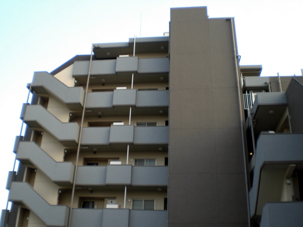 ミオカステーロ十日市場ステッサの外観