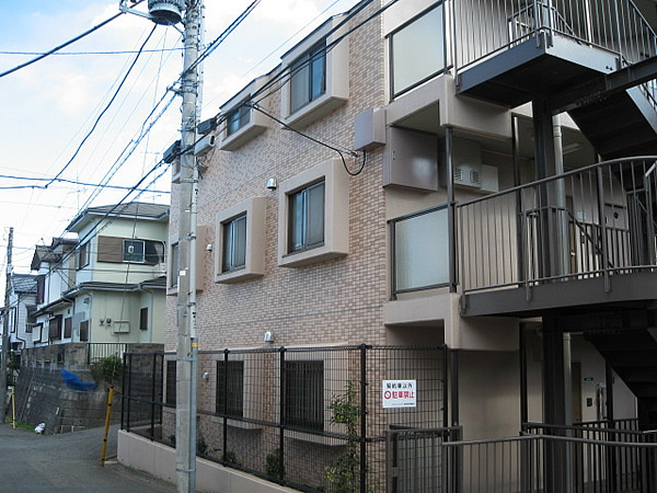 フローレンスパレス長津田の外観