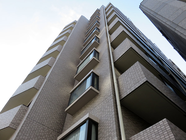 コートプラザ小田急相模原の外観