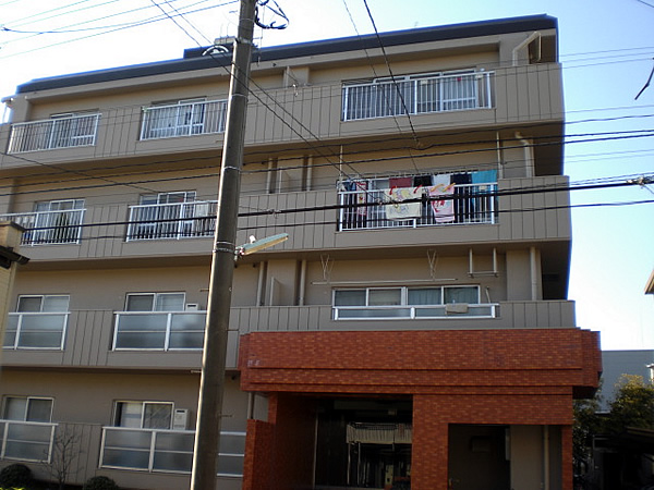 エスペランサ第2鴨居の外観