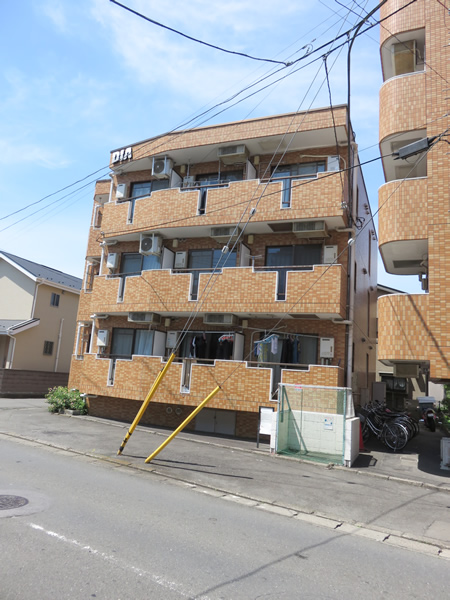 ダイアパレスつきみ野2番館の外観