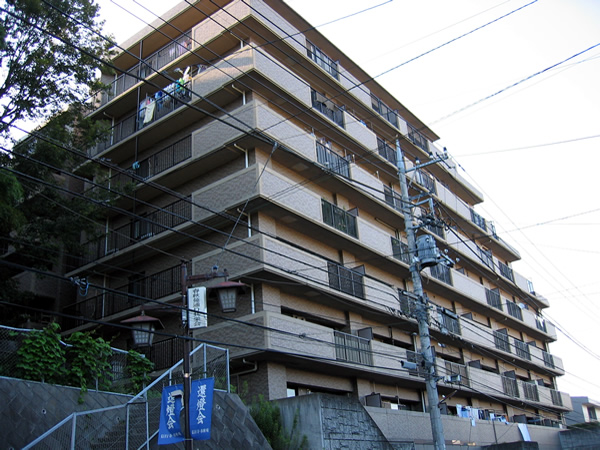 生田ガーデニアの外観