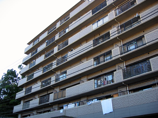 生田ガーデニアの外観