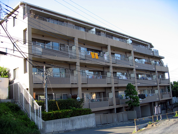 生田ガーデンハウスの外観