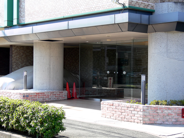 ジェイパーク多摩川アクエアの外観