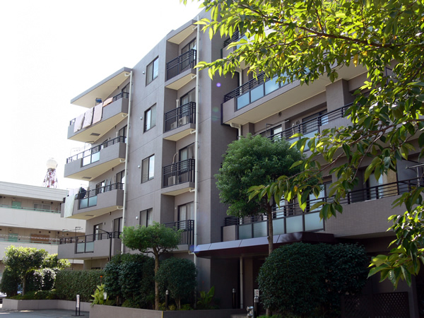 向ヶ丘遊園東ガーデンハウス2番館の外観