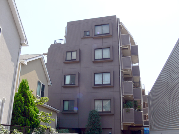 コスモ登戸シティフォルムの外観