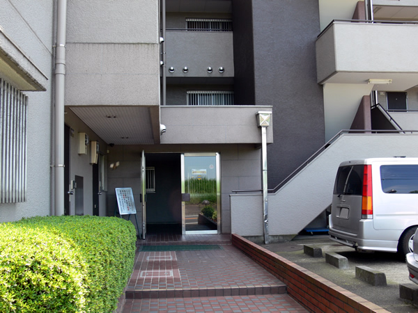 クレール登戸の外観