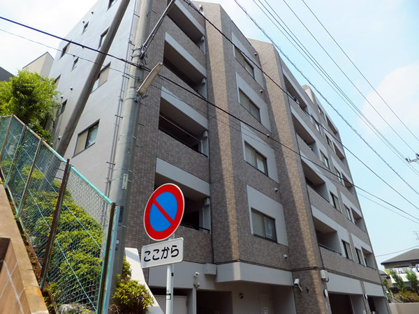 ラフィネグランヒルズ町田南の外観