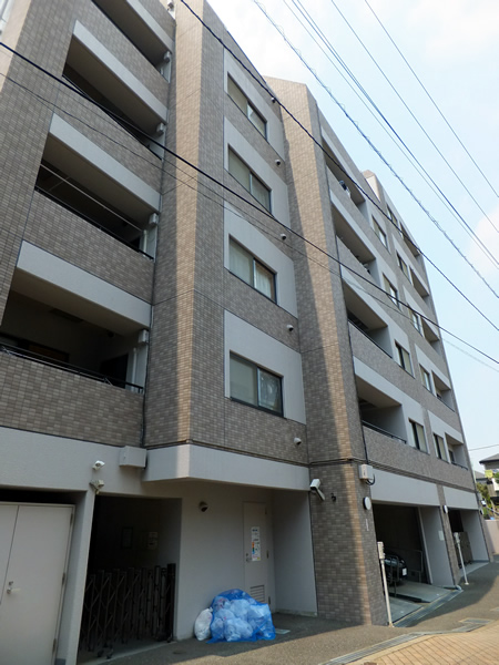 ラフィネグランヒルズ町田南の外観