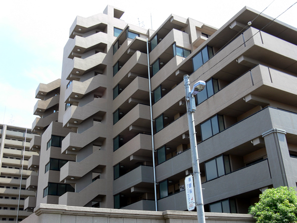 ソフィア宿河原の外観