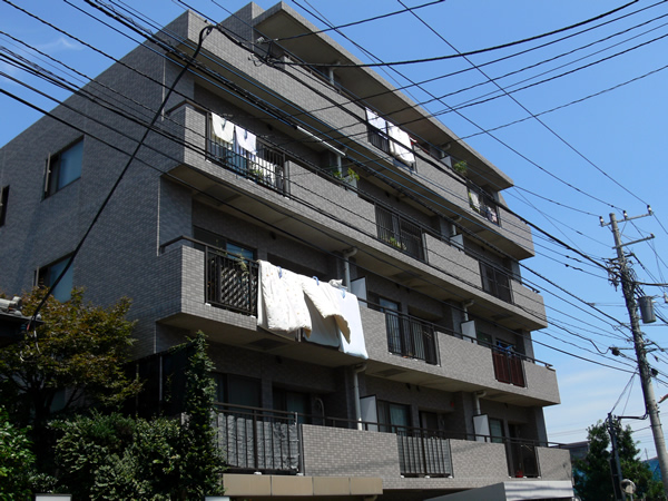 向ヶ丘遊園ガーデンハウスの外観