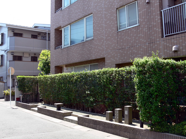 向ヶ丘遊園パークホームズ3番館の外観