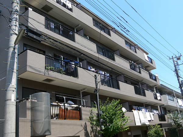 コスモ向ヶ丘遊園ラフィネの外観