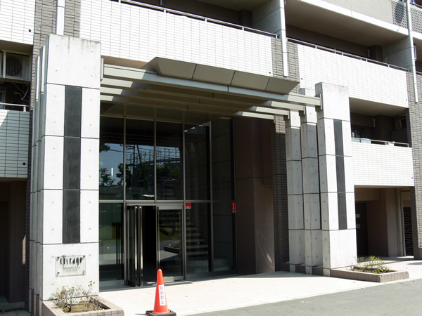 リステージたまプラーザガーデンプレイスの外観