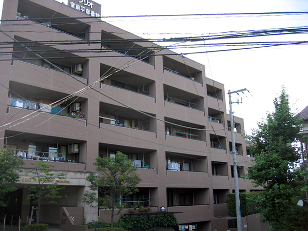 クリオ宮前平3番館の外観