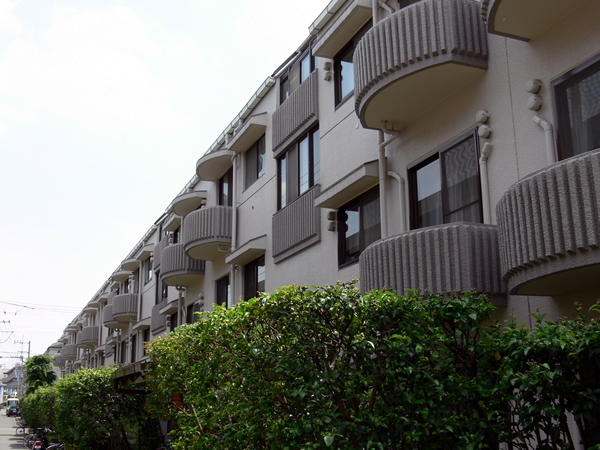 オリエント東林間ハウス2の外観